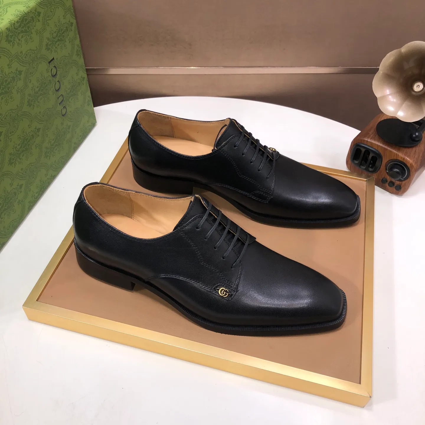 Men's shoes 💰580💰[GUCCI—Gucci] The latest high-end version of Gucci. Official website new model. Available at the same time at counters, the uppers are made of original cowhide imported from Italy/matched with the original special material splicing design concept; "highlight, high-end, grade, extravagance" and exquisite workmanship (original mesh fabric) sole: original factory special outsole size (38-45) (custom-made 45 non-returnable)